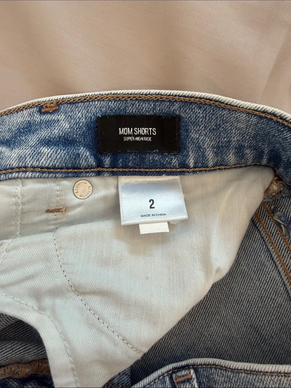 High Rise Denim Short - Picture 3 of 4